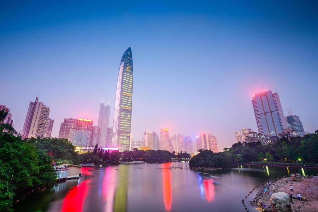 Vienna Hotel - Shenzhen Dongmen Hubei Metro Station Экстерьер фото