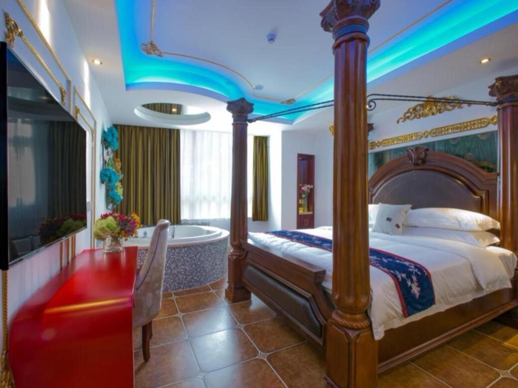 Vienna Hotel - Shenzhen Dongmen Hubei Metro Station Экстерьер фото