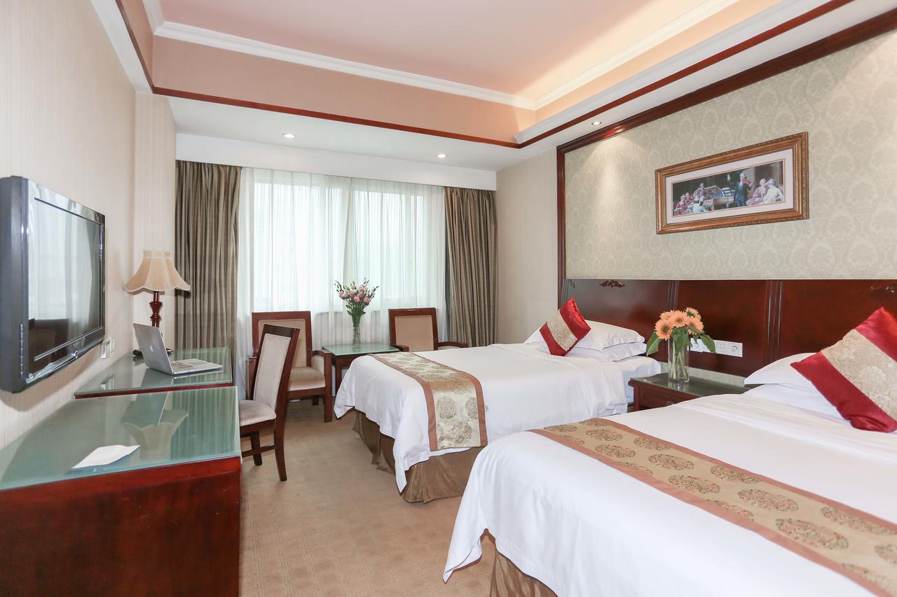 Vienna Hotel - Shenzhen Dongmen Hubei Metro Station Экстерьер фото